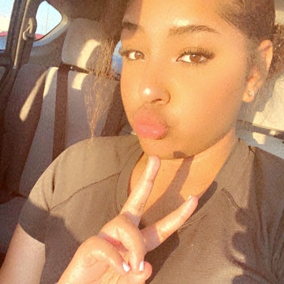 mya_anderson18